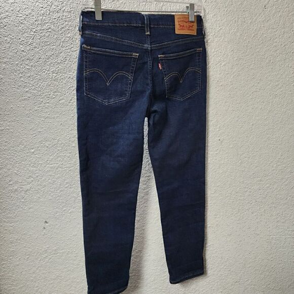 Levi's Women's New Boyfriend Jeans, Cobalt Layer, US 8 - 29W x 27L - Picture 2 of 6